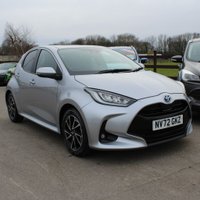 USED 2023 TOYOTA YARIS 1.5 VVT-h Design Hatchback 5dr Petrol Hybrid E-CVT Euro 6 (s/s) (116 ps) 2023 FULL DEALER SERVICE HISTORY