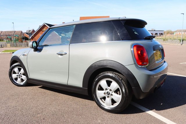 2017 MINI HATCH - Photo 4