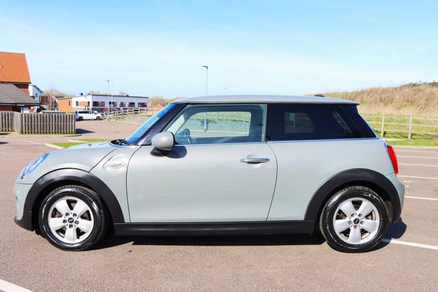 2017 MINI HATCH - Photo 7