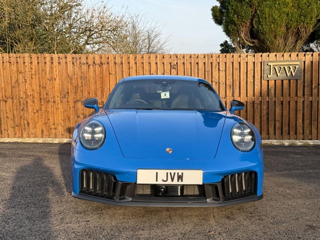 View our PORSCHE 911
