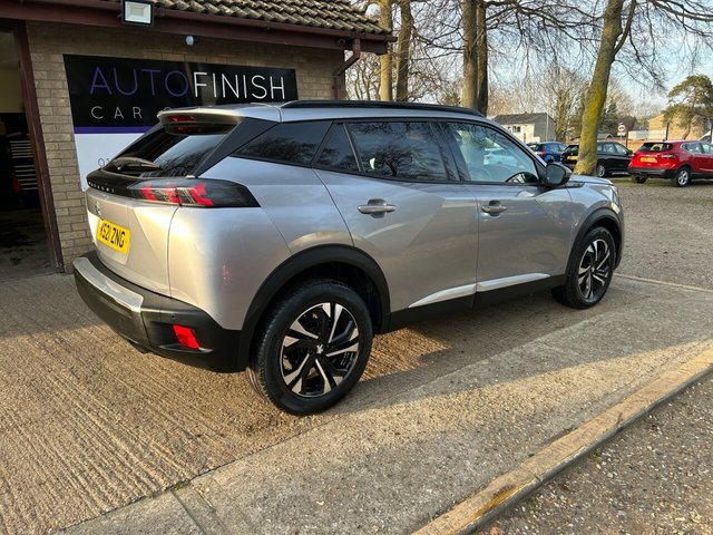 2021 PEUGEOT 2008 - Photo 6