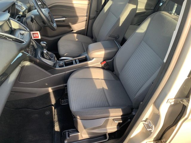 2016 FORD C-MAX - Photo 7