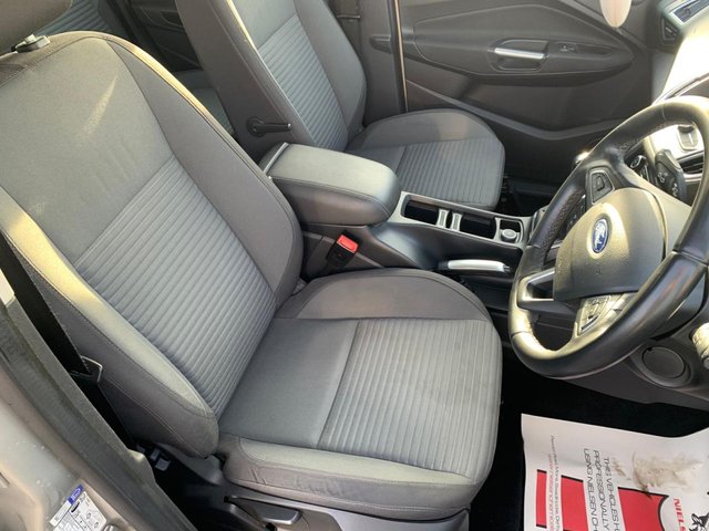 2016 FORD C-MAX - Photo 6