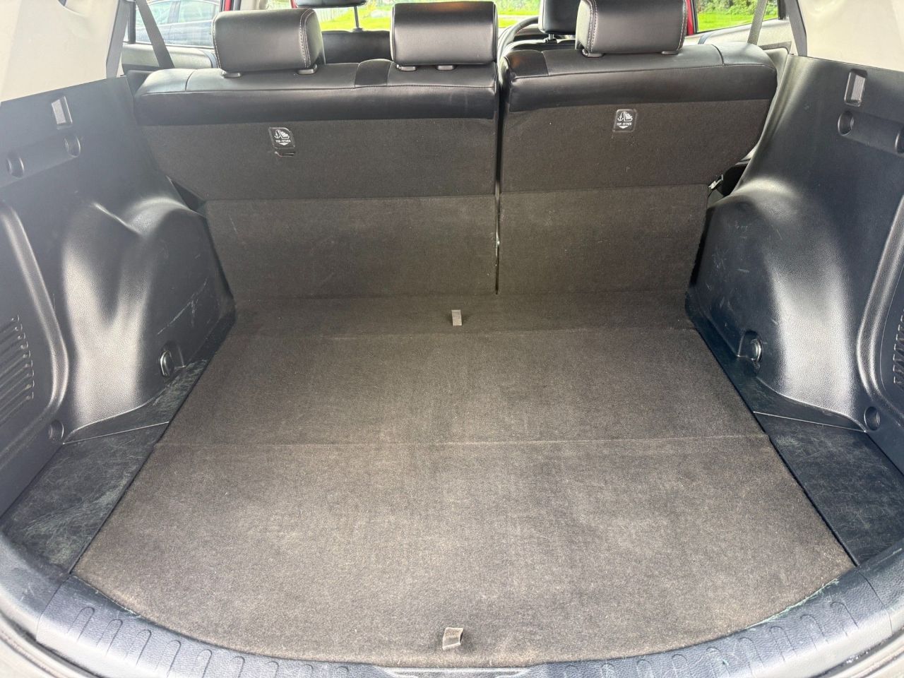 2013 TOYOTA RAV4 2.2 D-4D Invincible SUV 5dr Diesel Manual 4WD Euro 5 (150 ps) - vehicle photo 14 for sale on PureCar