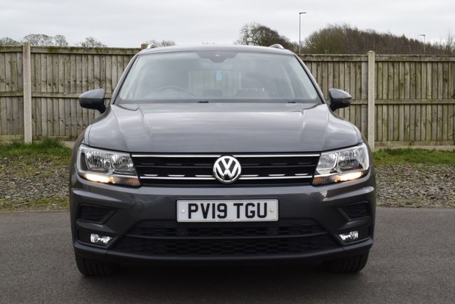 2019 VOLKSWAGEN TIGUAN - Photo 2