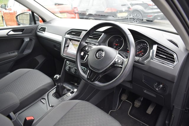 2019 VOLKSWAGEN TIGUAN - Photo 9