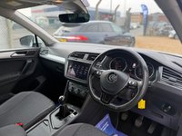 USED 2018 VOLKSWAGEN TIGUAN 1.4 TSI SE Navigation SUV 5dr Petrol Manual Euro 6 (s/s) (125 ps) 