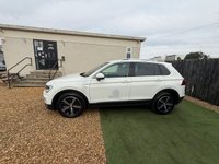 USED 2018 VOLKSWAGEN TIGUAN 1.4 TSI SE Navigation SUV 5dr Petrol Manual Euro 6 (s/s) (125 ps) 