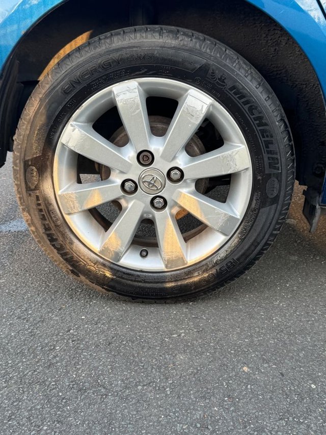 2011 TOYOTA YARIS - Photo 11