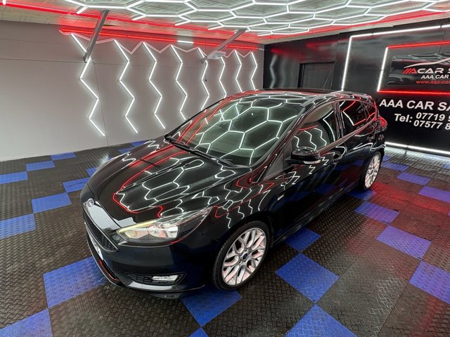 2017 FORD FOCUS - Photo 7