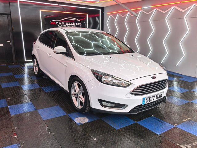 2017 FORD FOCUS - Photo 4