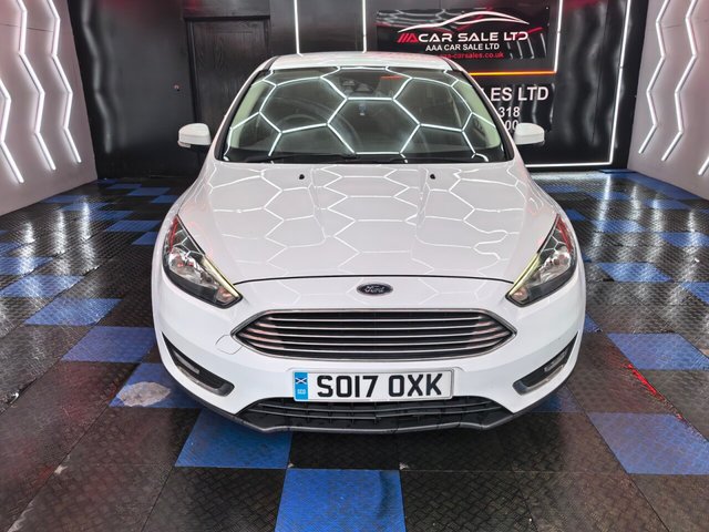 2017 FORD FOCUS - Photo 5