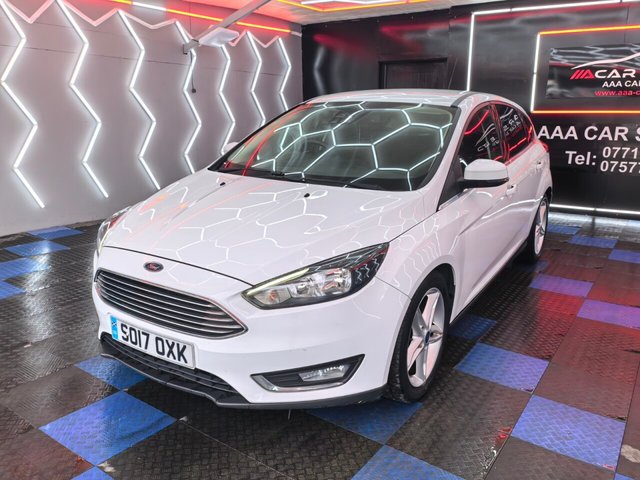 2017 FORD FOCUS - Photo 6