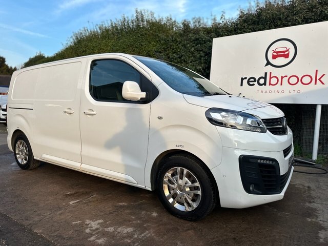 2019 VAUXHALL VIVARO
