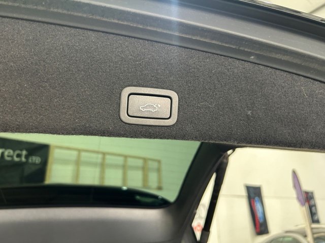 2016 VOLVO XC60 - Photo 12