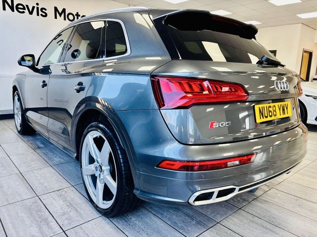 2018 AUDI SQ5 - Photo 6