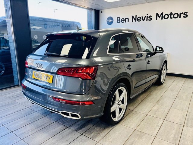 2018 AUDI SQ5 - Photo 9