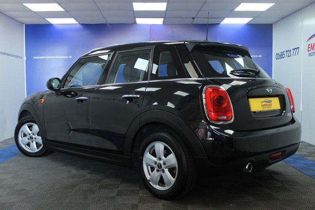 2017 MINI HATCH - Photo 3
