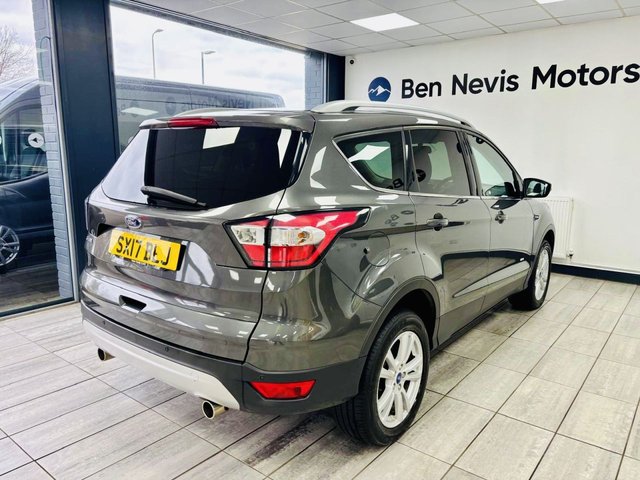 2017 FORD KUGA - Photo 8