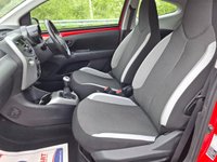 USED 2015 15 TOYOTA AYGO 1.0 VVT-i x-play Hatchback 3dr Petrol Manual Euro 5 Euro 5 (68 ps) LOW MILES-2 KEYS-20 TAX