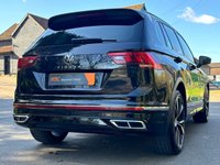 USED 2020 70 VOLKSWAGEN TIGUAN 1.5 TSI R-Line SUV 5dr Petrol DSG Euro 6 (s/s) (150 ps) FULL VW HISTORY. 1 FORMER KEEP