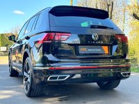 USED 2020 70 VOLKSWAGEN TIGUAN 1.5 TSI R-Line SUV 5dr Petrol DSG Euro 6 (s/s) (150 ps) FULL VW HISTORY. 1 FORMER KEEP