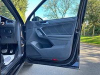 USED 2020 70 VOLKSWAGEN TIGUAN 1.5 TSI R-Line SUV 5dr Petrol DSG Euro 6 (s/s) (150 ps) FULL VW HISTORY. 1 FORMER KEEP