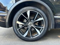 USED 2020 70 VOLKSWAGEN TIGUAN 1.5 TSI R-Line SUV 5dr Petrol DSG Euro 6 (s/s) (150 ps) FULL VW HISTORY. 1 FORMER KEEP