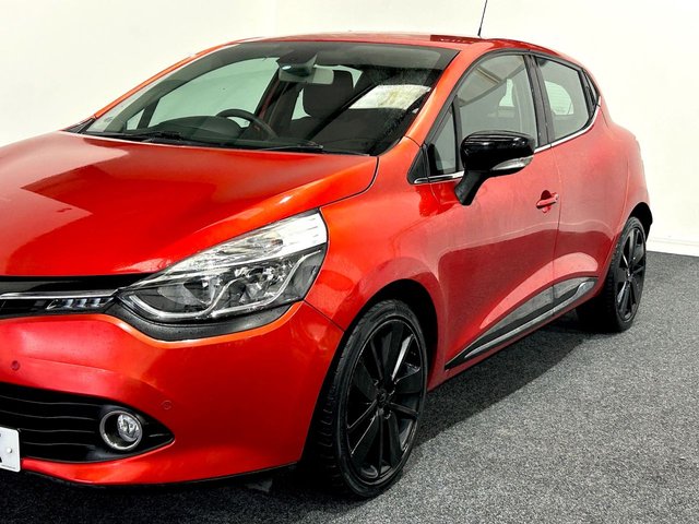 2015 RENAULT CLIO - Photo 8
