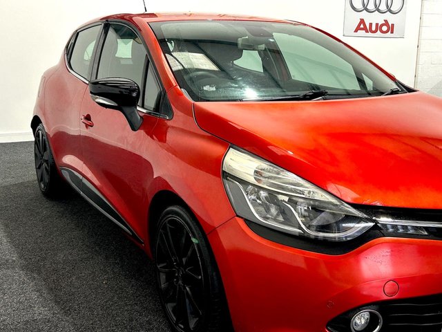 2015 RENAULT CLIO - Photo 9