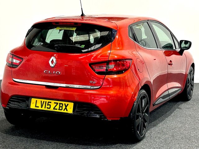 2015 RENAULT CLIO - Photo 5