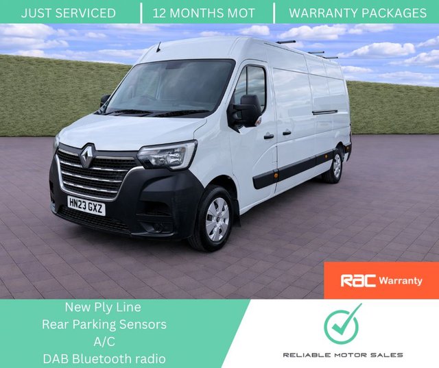 View our Renault Master 2.3 dCi 35 Business+ Panel Van 4dr Diesel Manual FWD LWB Medium Roof Euro 6 (135 ps)