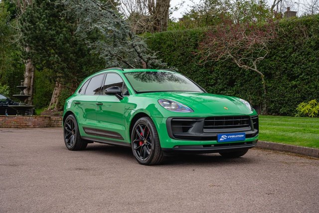 View our PORSCHE MACAN