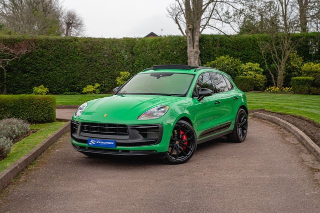 View our PORSCHE MACAN
