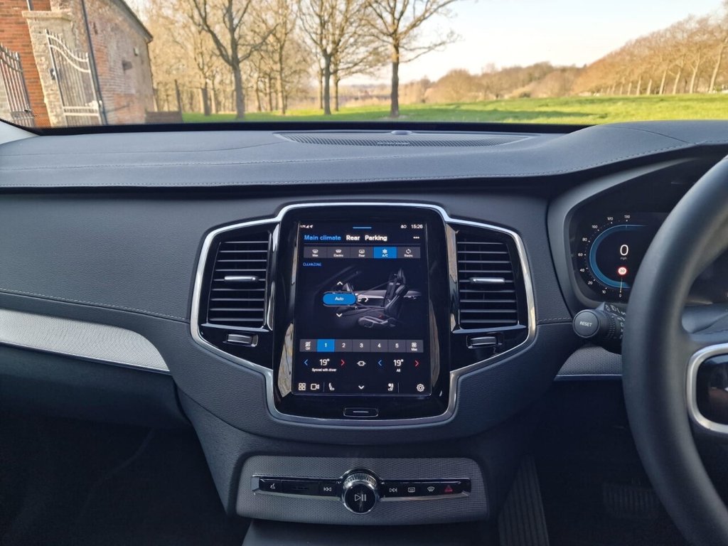 USED 2022 72 VOLVO XC90 2.0 B5 MHEV Plus SUV 5dr Diesel Hybrid Auto 4WD Euro 6 (s/s) (235 ps) FINANCE AVAILABLE