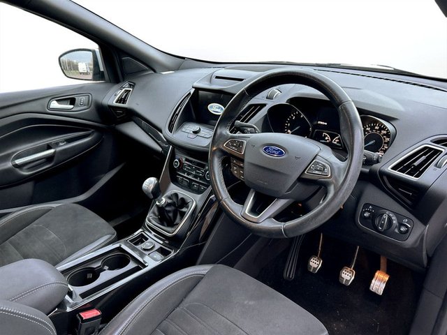 View our FORD KUGA