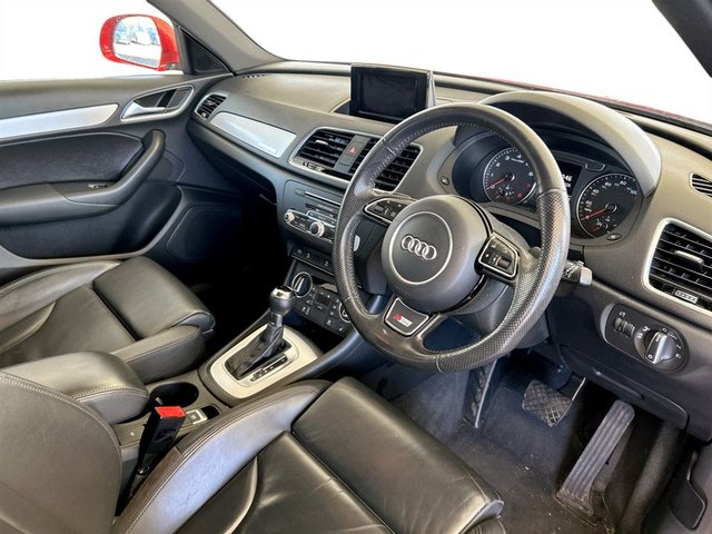 View our AUDI Q3