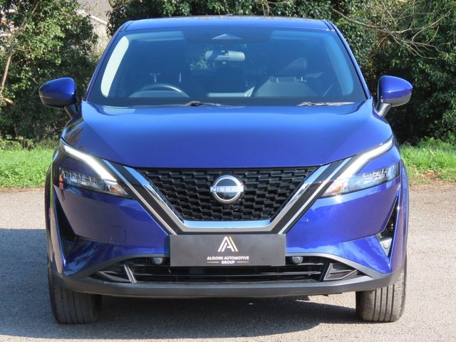 View our NISSAN QASHQAI