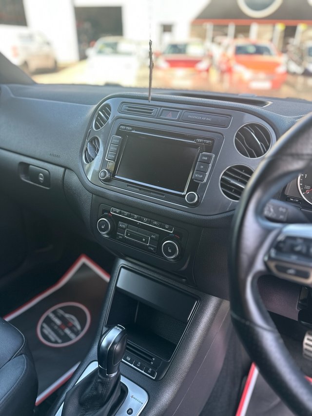 View our VOLKSWAGEN TIGUAN