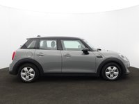 USED 2022 22 MINI HATCH 1.5 Cooper Classic Hatchback 5dr Petrol Steptronic Euro 6 (s/s) (136 ps) APPLE CARPLAY | BLUETOOTH