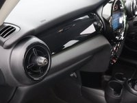 USED 2022 22 MINI HATCH 1.5 Cooper Classic Hatchback 5dr Petrol Steptronic Euro 6 (s/s) (136 ps) APPLE CARPLAY | BLUETOOTH