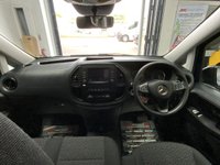 USED 2021 21 MERCEDES-BENZ VITO 2.0 114 CDI Progressive Crew Van Double Cab 5dr Diesel G-Tronic RWD L2 Euro 6 (s/s) (LWB) (136 ps) 1 OWNER LOW MILES 6 SEAT CREW VAN