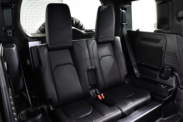 USED 2024 24 LAND ROVER DEFENDER 110 3.0 D300 MHEV X-Dynamic SE SUV 5dr Diesel Auto 4WD Euro 6 (s/s) (300 ps) URBAN WT | Pan/AirSus/7 Seats