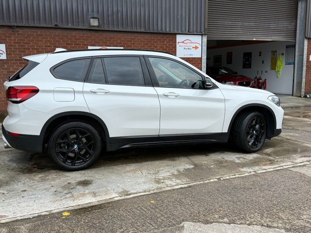 2020 BMW X1 - Photo 4