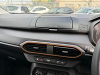 USED 2022 22 DACIA SANDERO STEPWAY 1.0 TCe Essential Hatchback 5dr Petrol Manual Euro 6 (s/s) (90 ps) 
