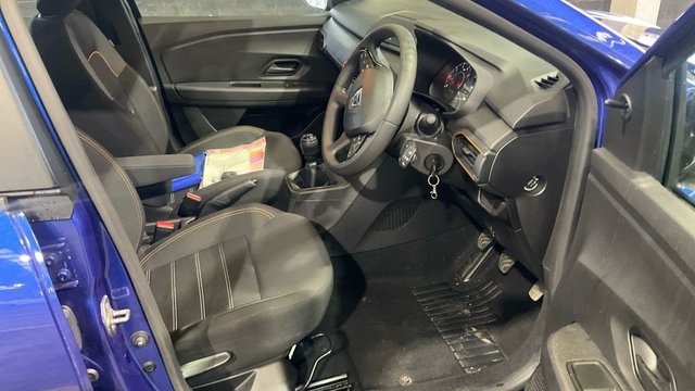 2022 DACIA SANDERO STEPWAY - Photo 8