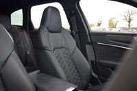 USED 2021 21 AUDI RS6 AVANT 4.0 TFSI V8 Carbon Black Estate 5dr Petrol Tiptronic quattro Euro 6 (s/s) (600 ps) PAN ROOF / CARBON EXT / FASH
