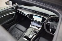 USED 2021 21 AUDI RS6 AVANT 4.0 TFSI V8 Carbon Black Estate 5dr Petrol Tiptronic quattro Euro 6 (s/s) (600 ps) PAN ROOF / CARBON EXT / FASH