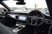 USED 2021 21 AUDI RS6 AVANT 4.0 TFSI V8 Carbon Black Estate 5dr Petrol Tiptronic quattro Euro 6 (s/s) (600 ps) PAN ROOF / CARBON EXT / FASH
