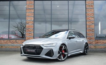 2021 AUDI RS6 AVANT